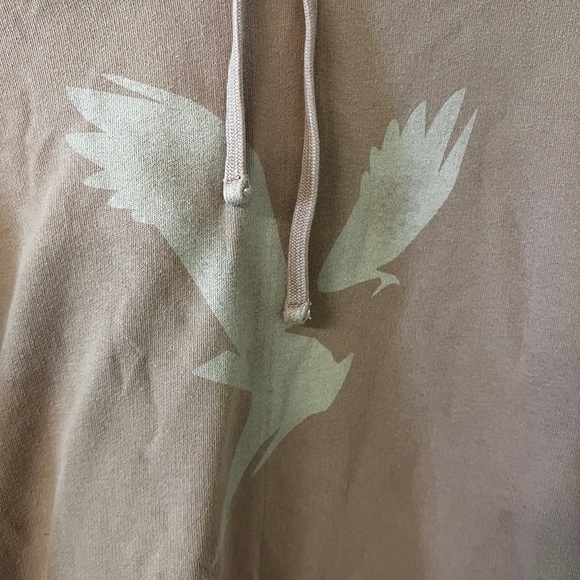 AMERICAN EAGLE Men’s Pink Emblem Hoodie - Picture 3 of 8